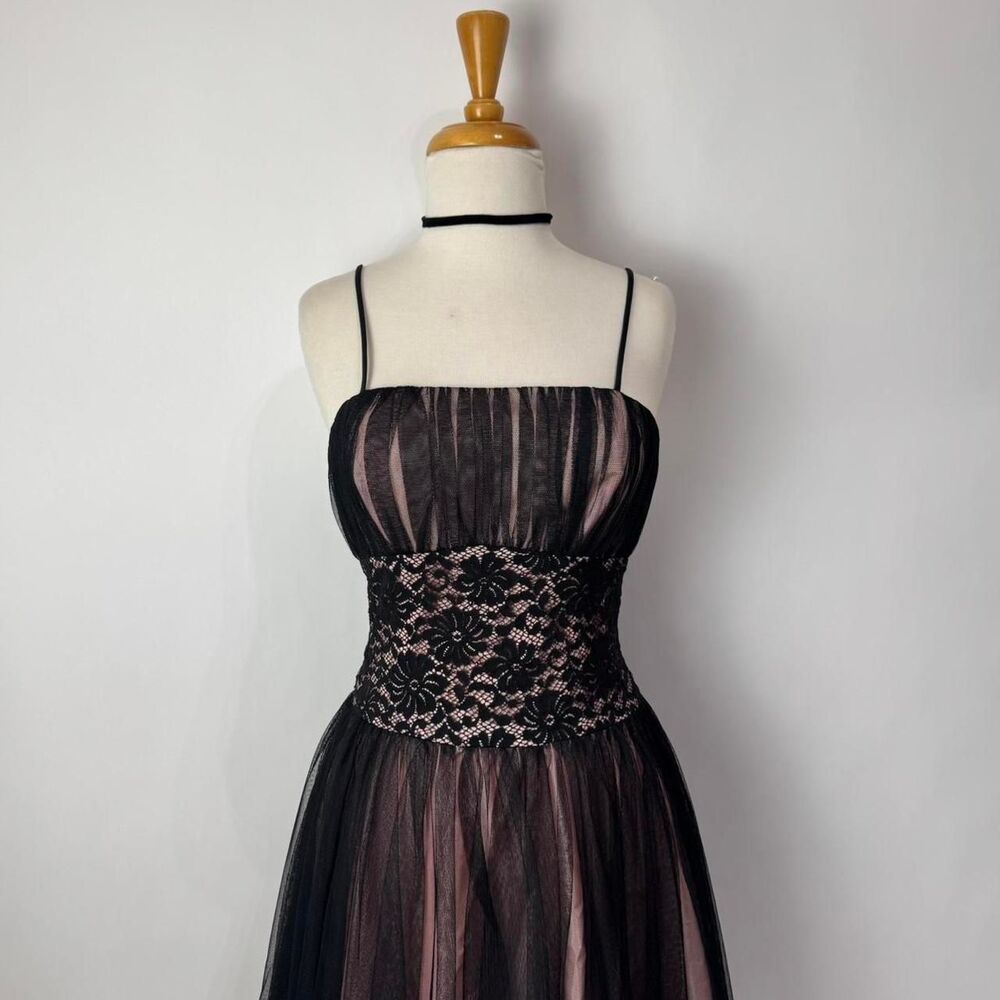 Vintage 90s y2k black and light pink lace and mesh corset prom dress
